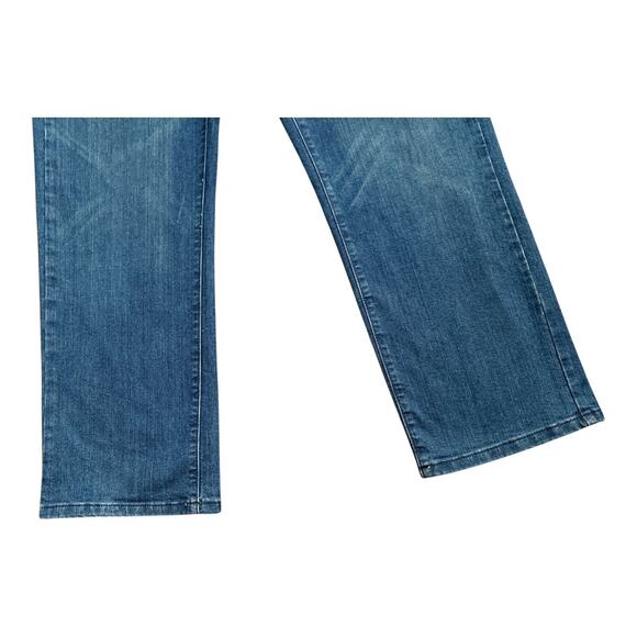 LEE Womens Petite Size 16P Perfect Fit Just Below Waist Blue Jeans 28.5" Inseam - Picture 6 of 8